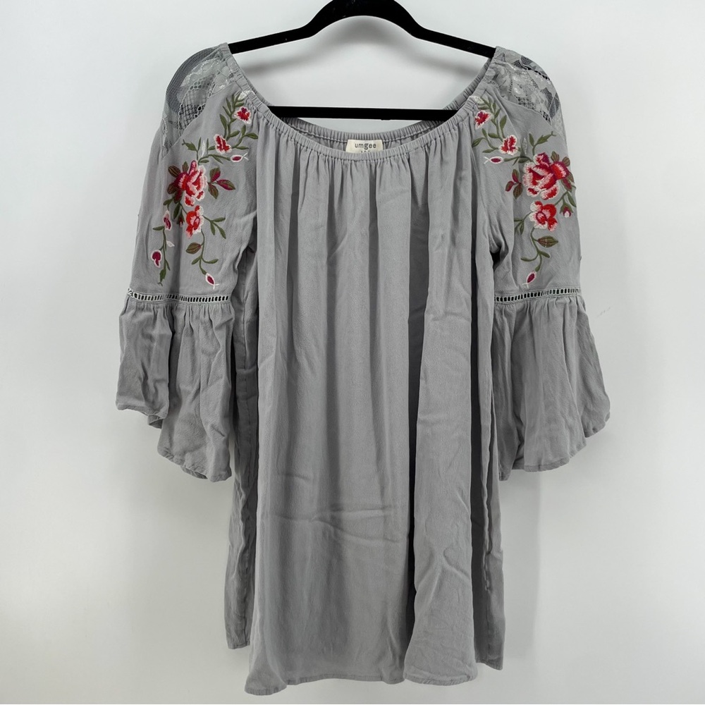 Umgee Tunic Blouse Light Blue Floral Embroidered Flare Sleeves S